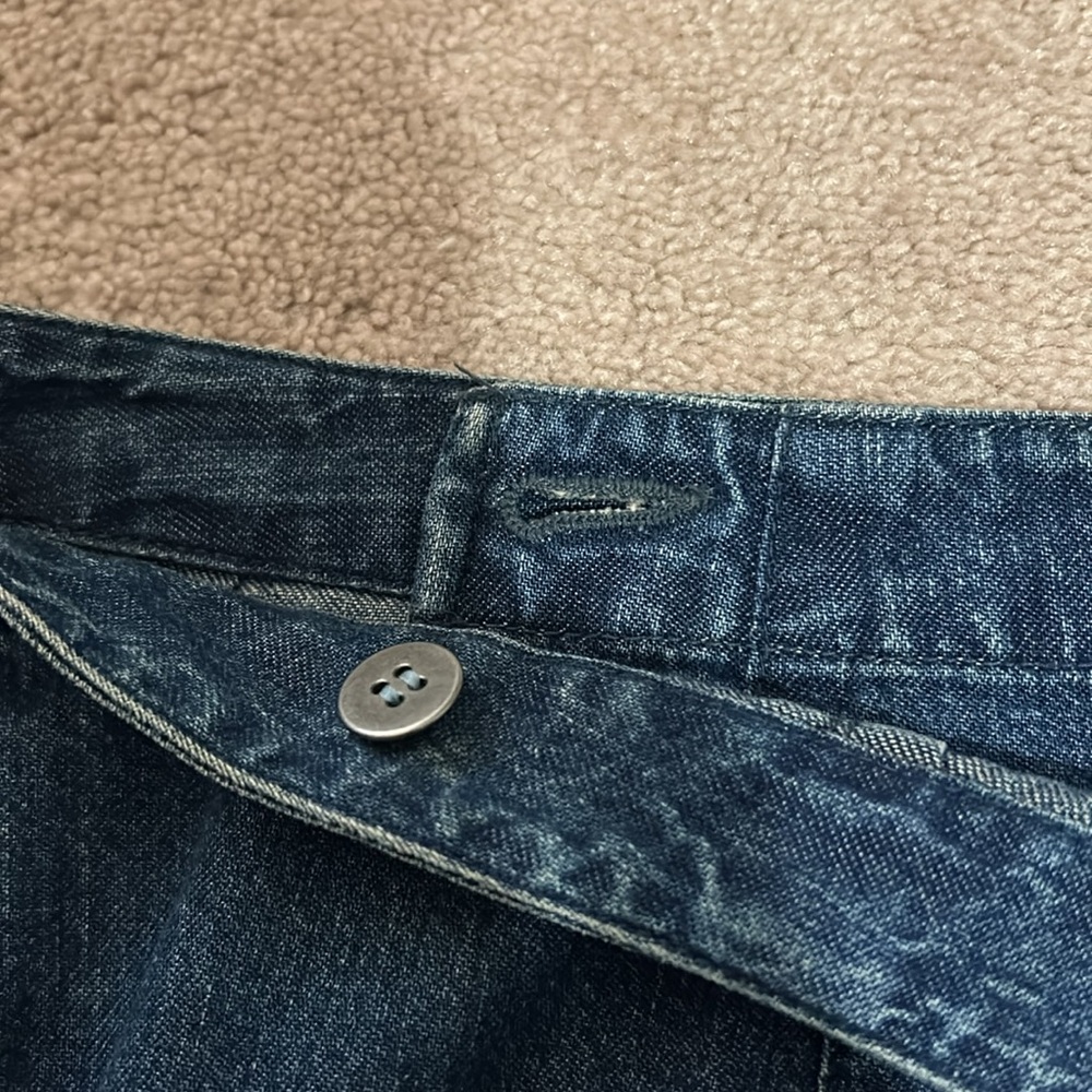 Liz Claiborne wrap denim skirt size 14, knee length - Picture 9 of 9